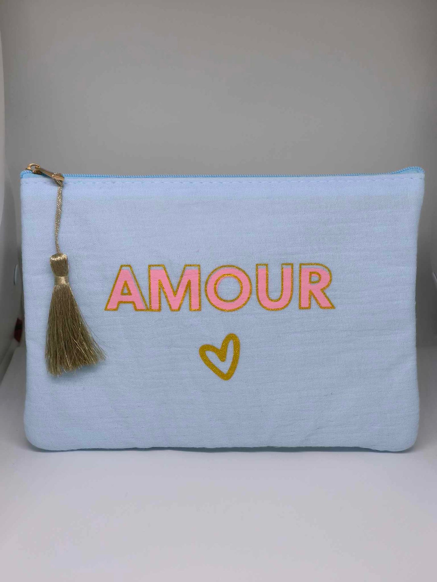 Pochette "AMOUR"